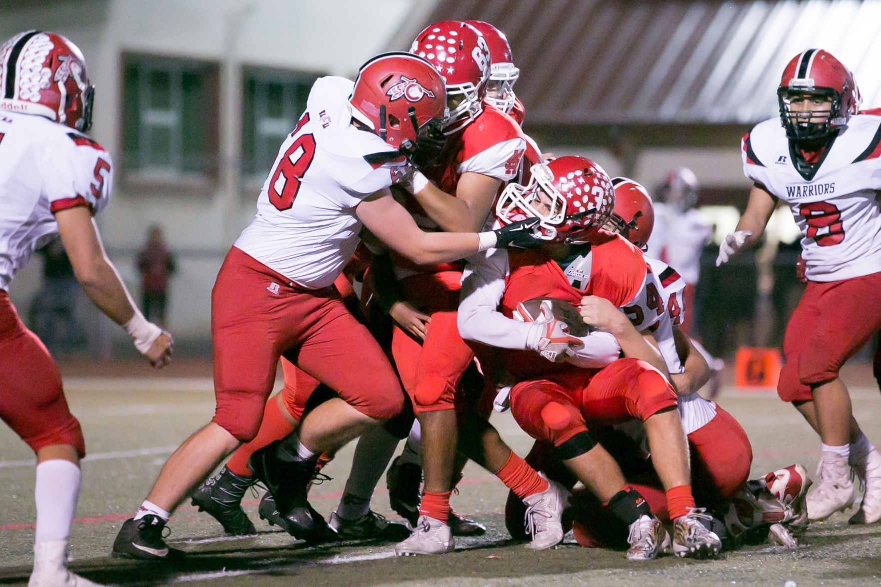 111017 Santa Maria Carpinteria Football 030.jpg